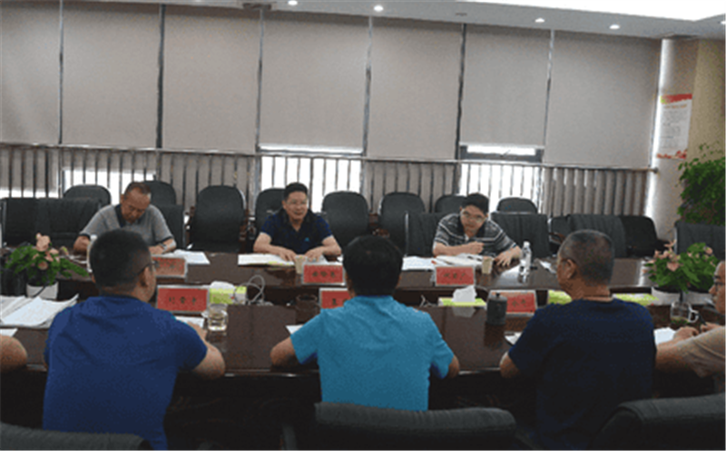 省自然AG真人娱乐投资集团党委委员、副总司理徐锡惠一行调研众城房产公司2022年上半年经济运行事情