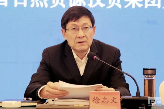 徐志文主持召开大学习大调研大讨论运动头脑风暴会