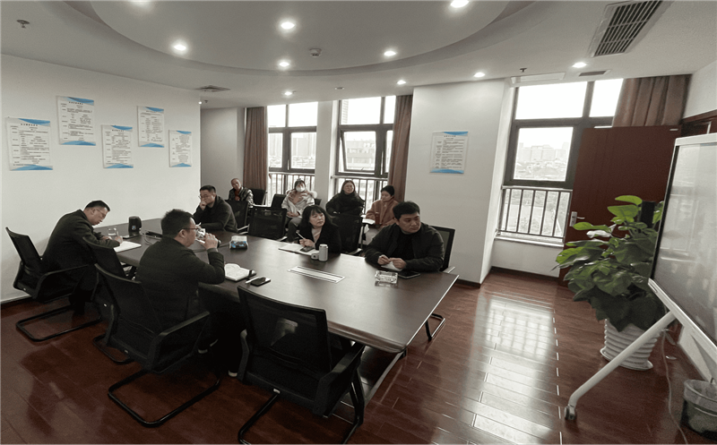 “卯”足劲头，全力以“复”│众城房产召开2023年复工复产清静事情会