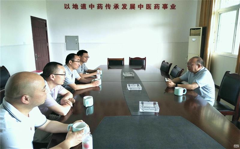 走出去，学得来——泰华堂制药开展挥发油网络系统手艺升级刷新调研式学习